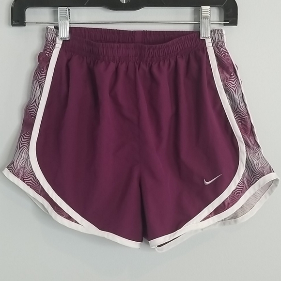 Nike red FITDRY running shorts lined - Picture 1 of 7